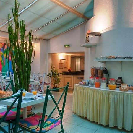 Croix De Malte Hotel ปารีส ภายนอก รูปภาพ