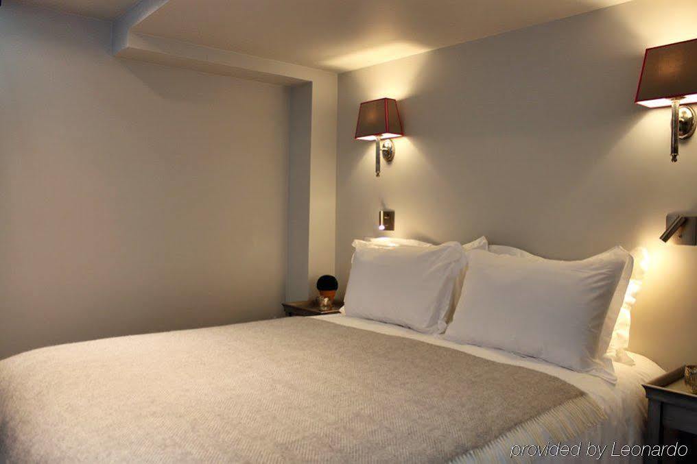 Croix De Malte Hotel ปารีส ภายนอก รูปภาพ